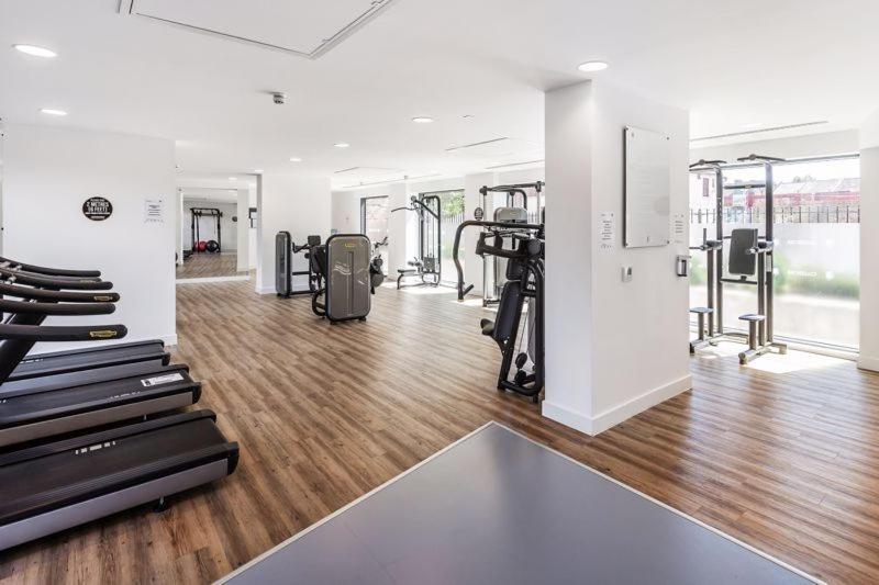 Luxurious Comfy Penthouse - Steps To East Croydon Train Station - Views Apartment Luaran gambar